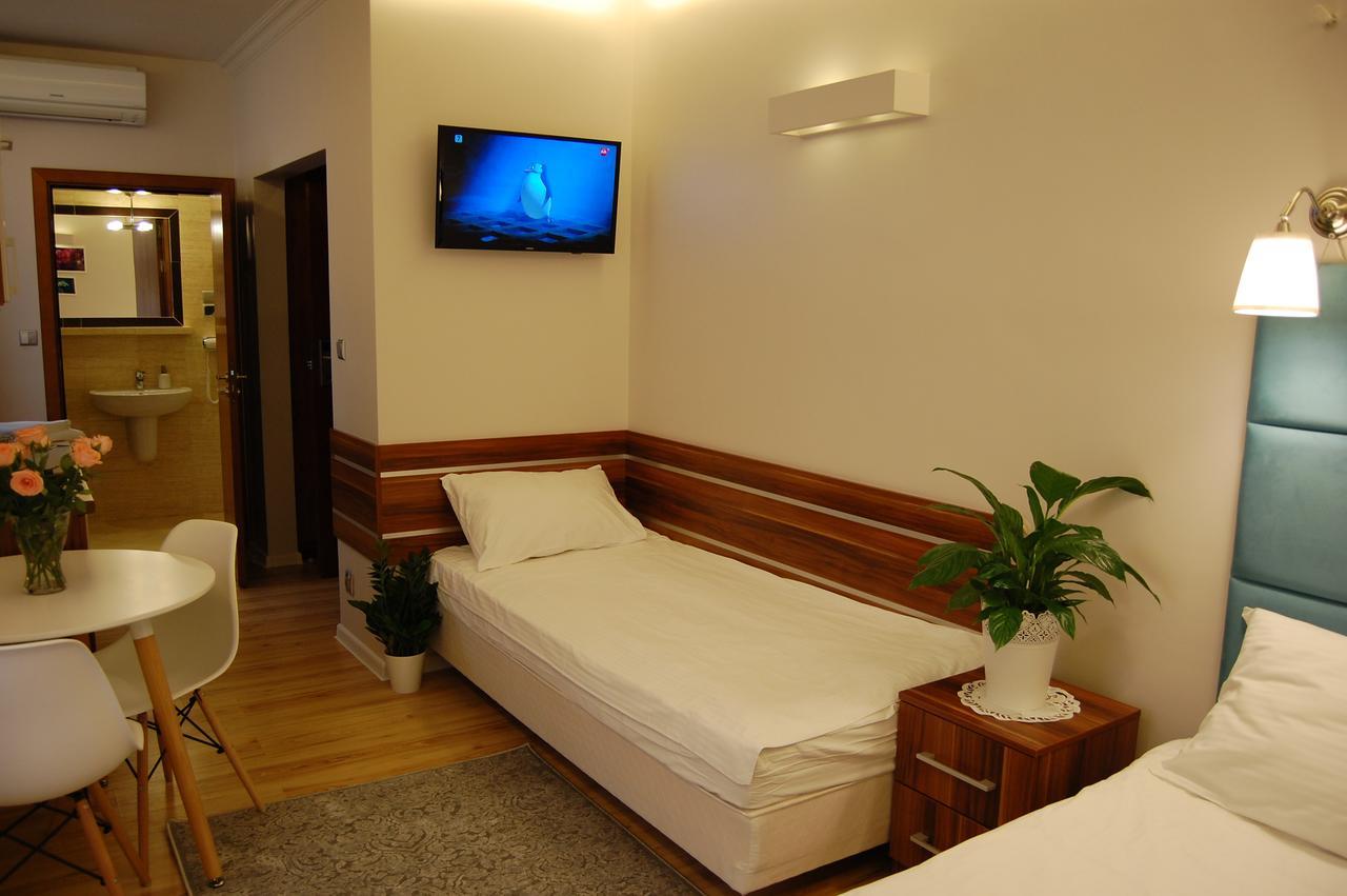 Villa Star เมียนซิดดรอแย ภายนอก รูปภาพ